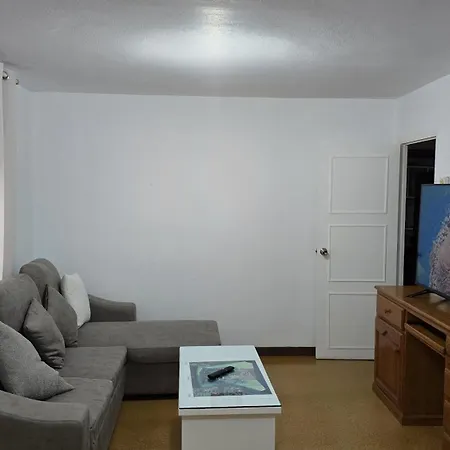 Apartamento Piso Vacacional Familiar En *